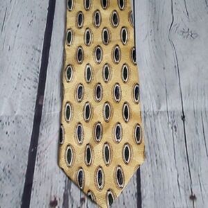 Halston Yellow Oval Pattern Silk Neck Tie